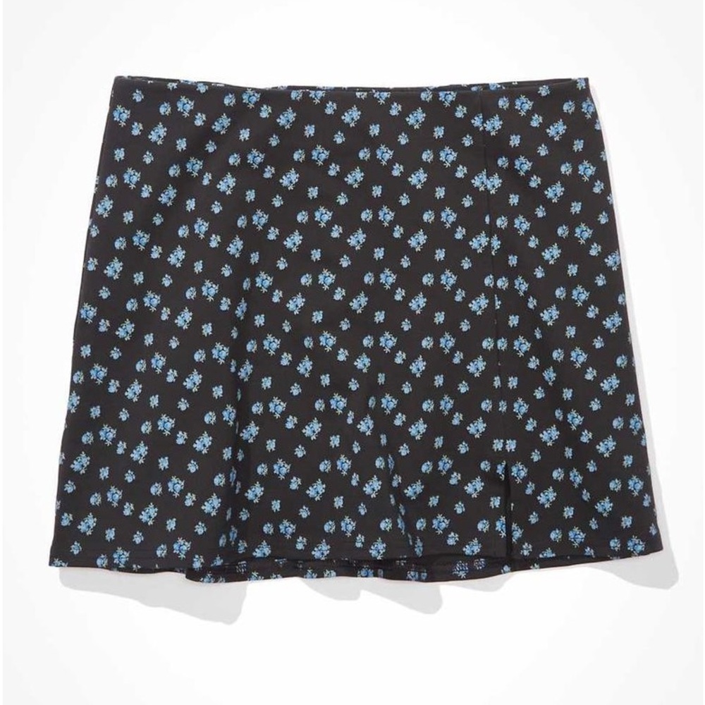 NWT AE It Knit Floral Skort